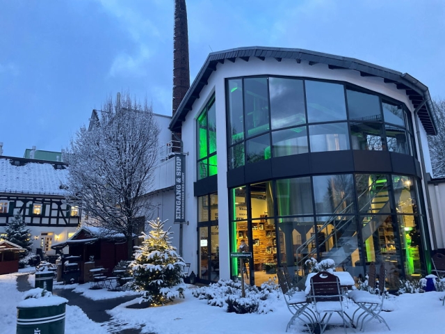 Westerwald Brauerei im Schnee v1